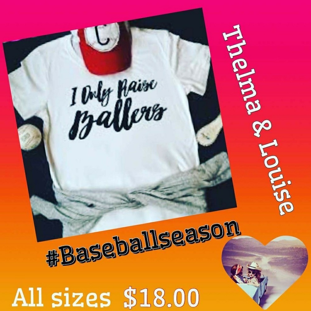 Baseball tee mom shirt xl new